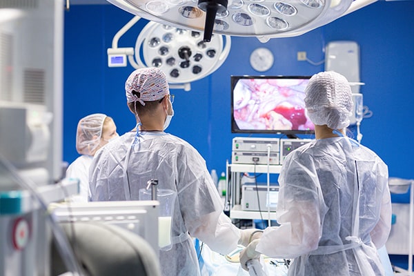 چرا-بیمه-تکمیلی-برای-این-نوع-جراحی-ضروری-است؟-min